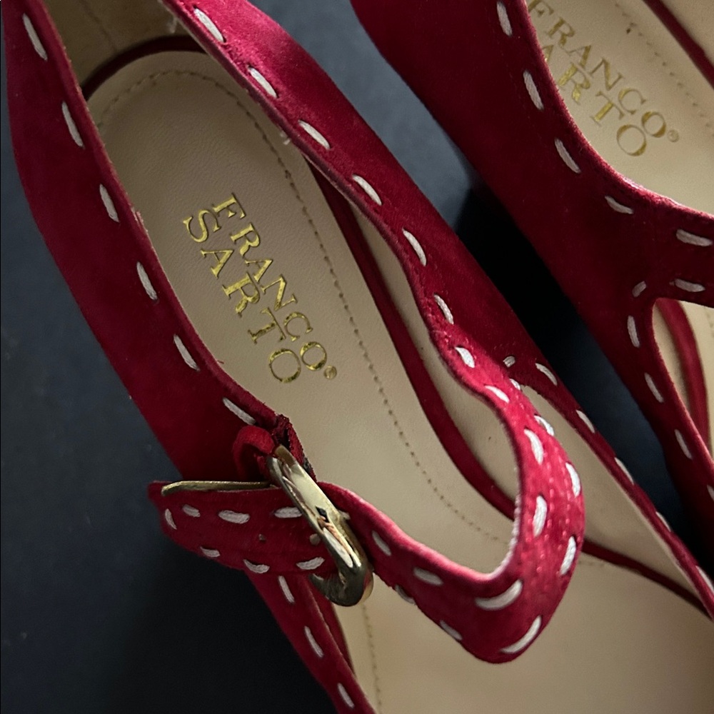 Franco Sarto red suede shoes with stitching - Picture 3 of 5